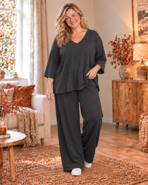 Zachte V-hals trui set met broek